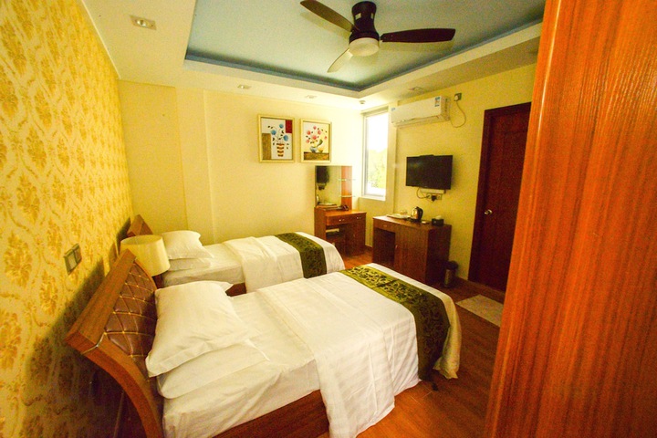 Room 38 of 38