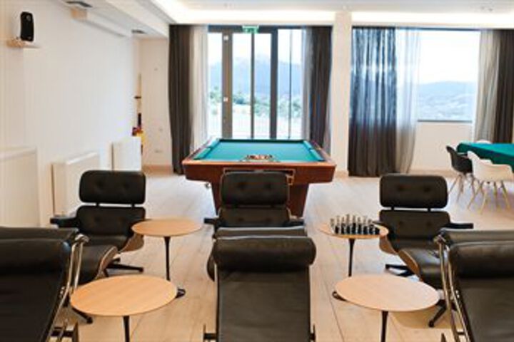 Room 21 of 60