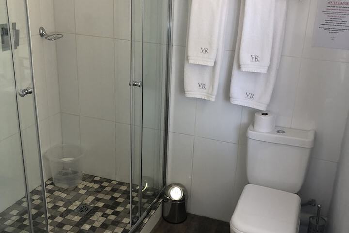 Clean Restrooms