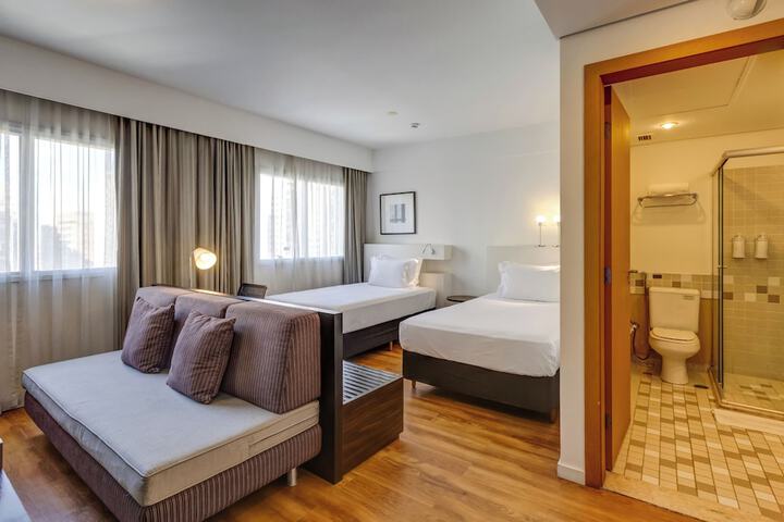 Room 15 of 58