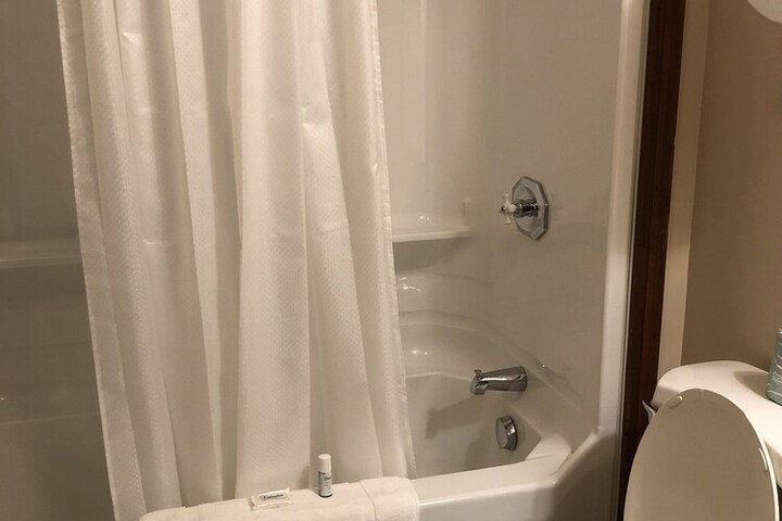 Room 27 of 55