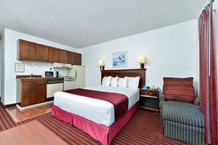 Room 28 of 62