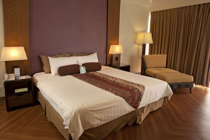 Room 25 of 130