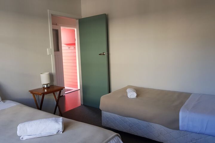 Room 20 of 64