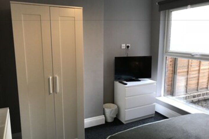 Room 31 of 40