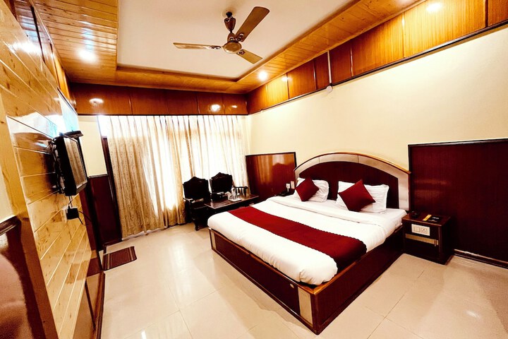 Room 3 of 31