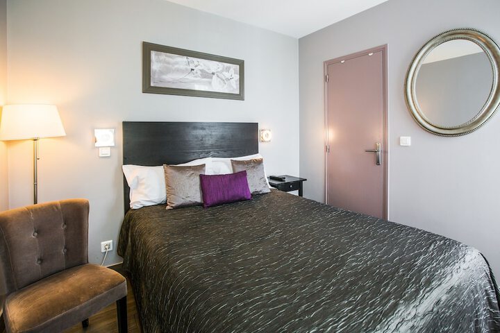 Room 14 of 62