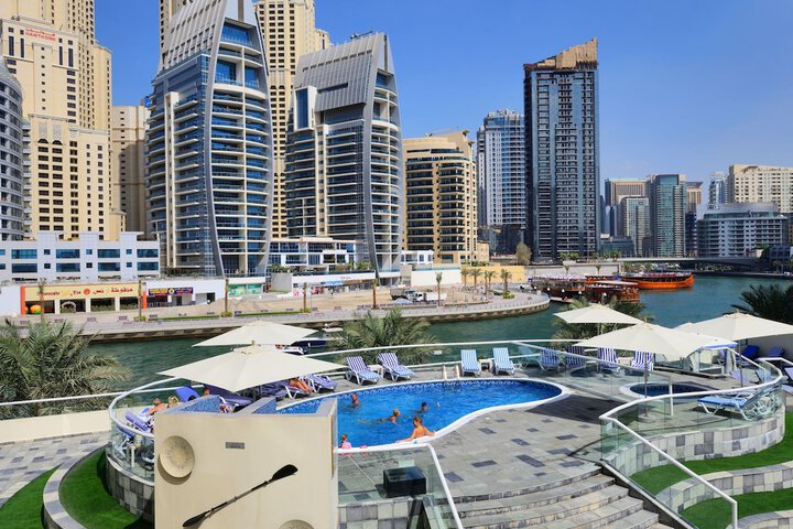 Pools & Facilities