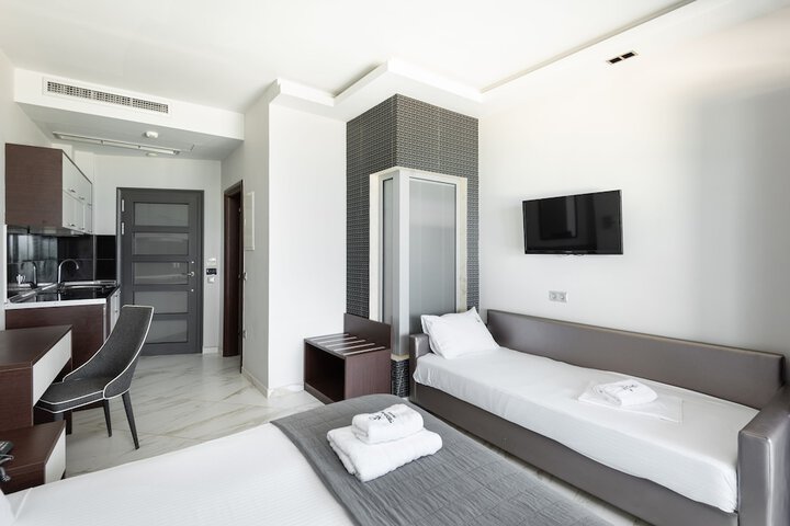 Room 10 of 88