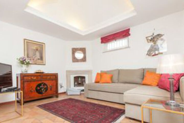 Room 20 of 29