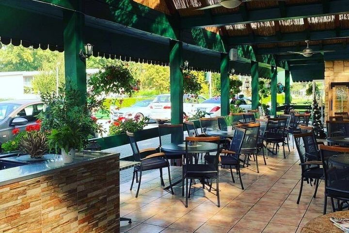 Terrace/Patio 71 of 84