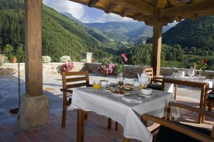 Restaurants