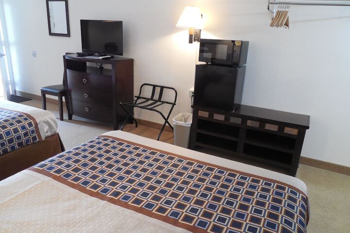 Room 30 of 54