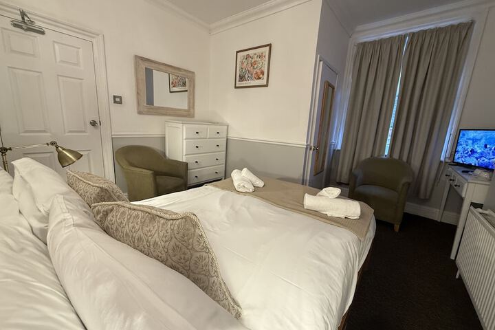 Room 15 of 72