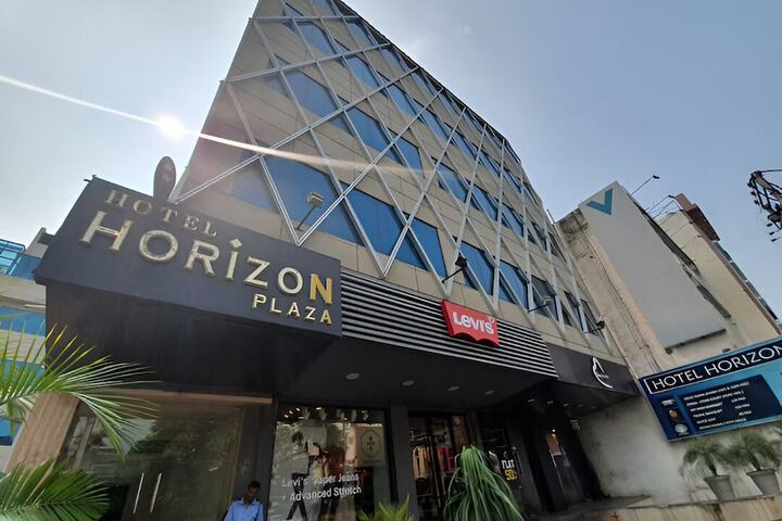 Image of Hotel Horizon Plaza