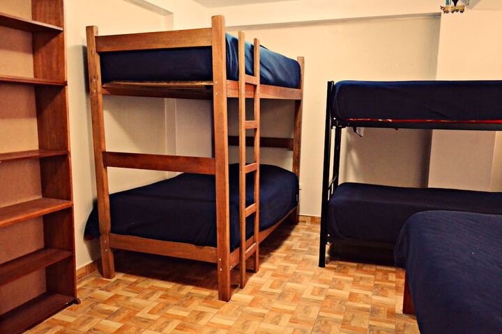 Room 4 of 22