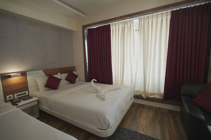 Room 5 of 22