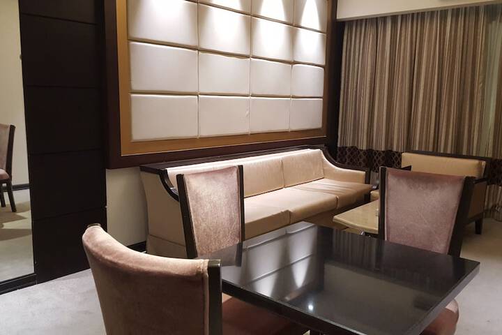 Room 64 of 139