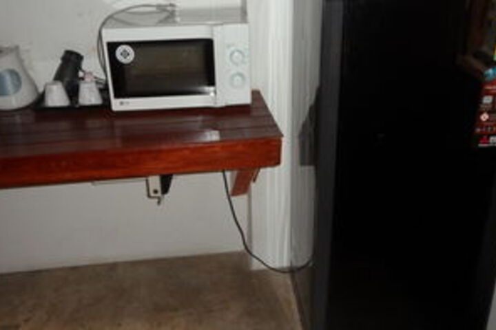 Room 18 of 25