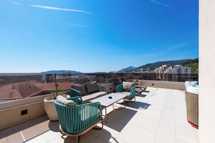 Terrace/Patio 36 of 76