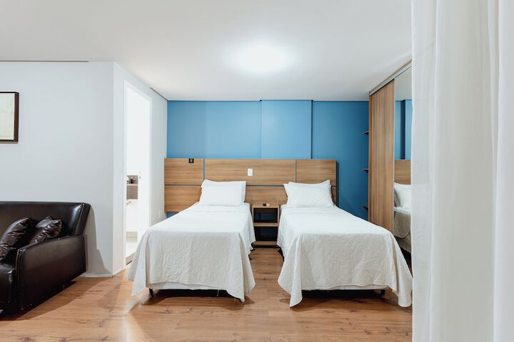 Room 28 of 81