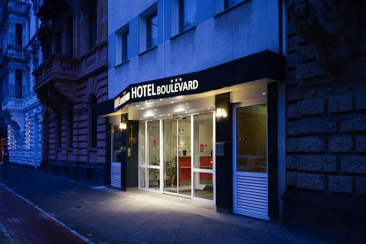 Hotel 41 of 47