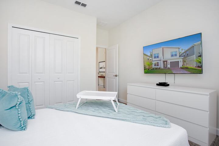 Room 15 of 63