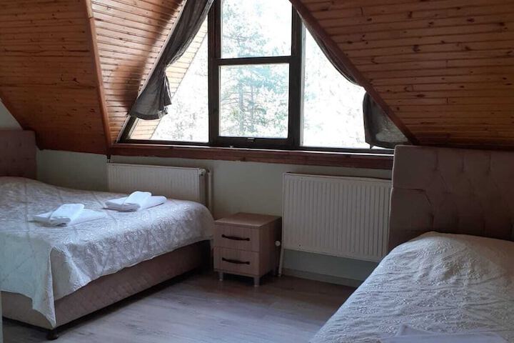 Room 36 of 40