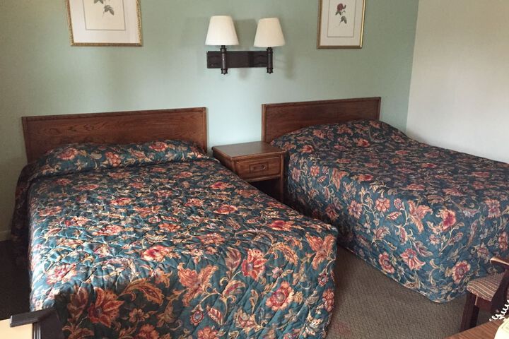 Room 10 of 67
