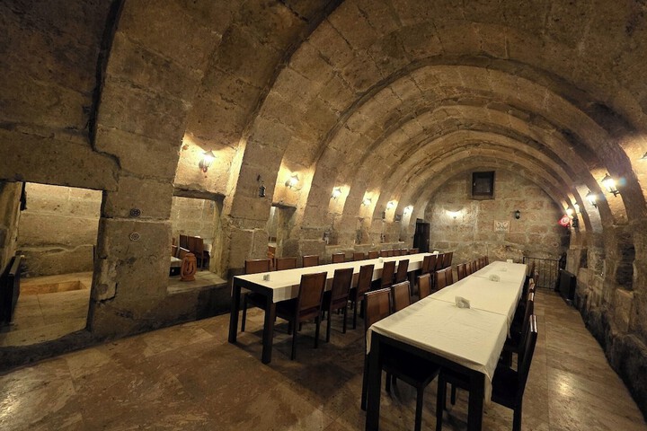 Dining 495 of 578