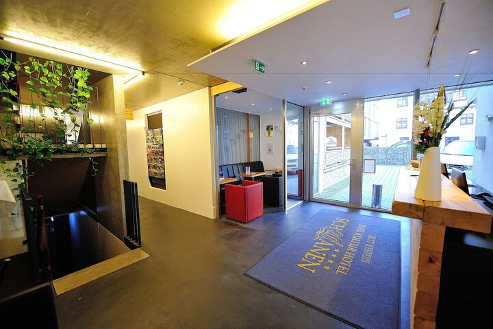 Hotel Interior 2 of 91