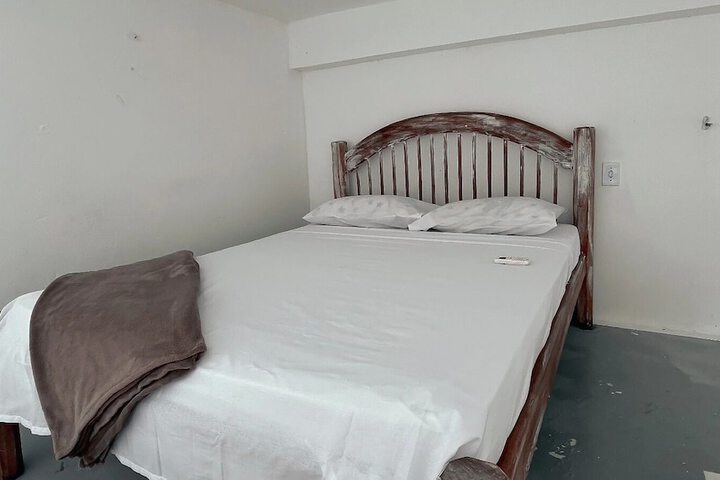Room 3 of 19