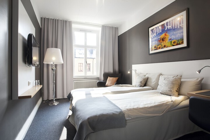 Room 21 of 57