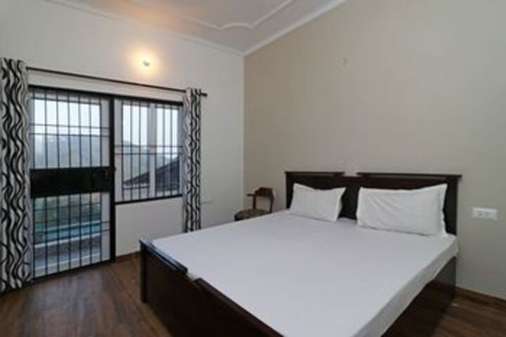 Room 16 of 21