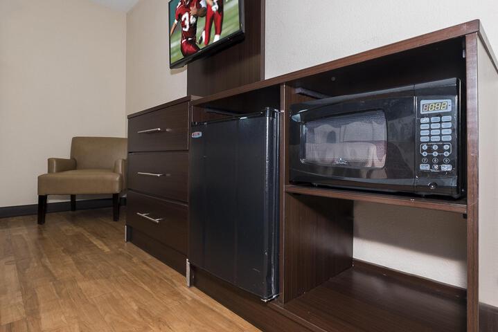 Superior King Bed (3 of 15)