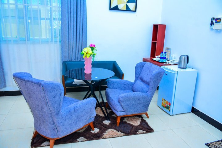 Room 16 of 47