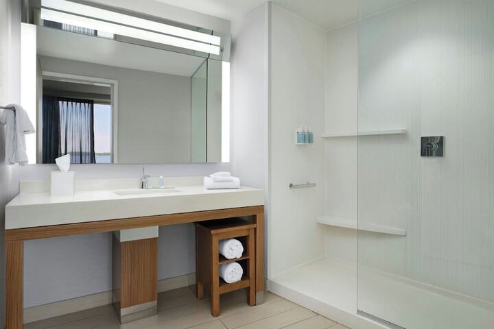 Clean Restrooms