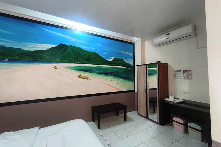 Room 7 of 41