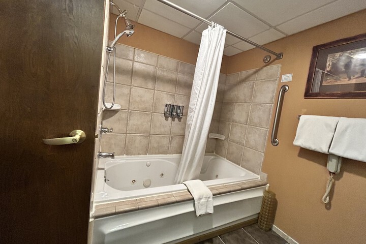 Room 191 of 259