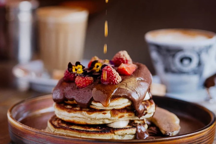 Breakfast/Coffee Service 20 of 26