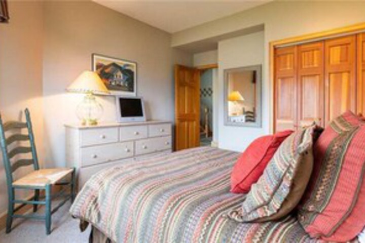 Room 47 of 59