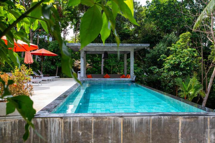 Exterior of Beach Villa Phangan