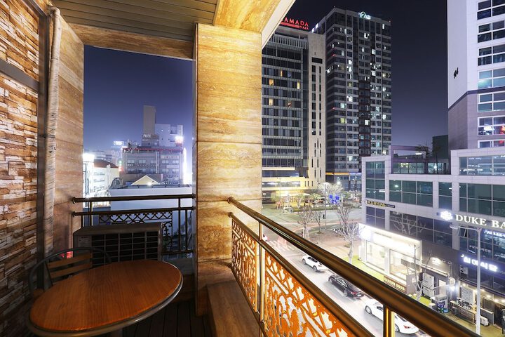 Terrace/Patio 54 of 90