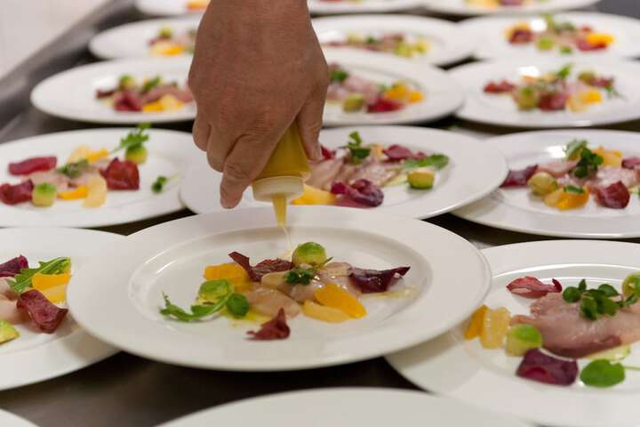 Dining 231 of 299