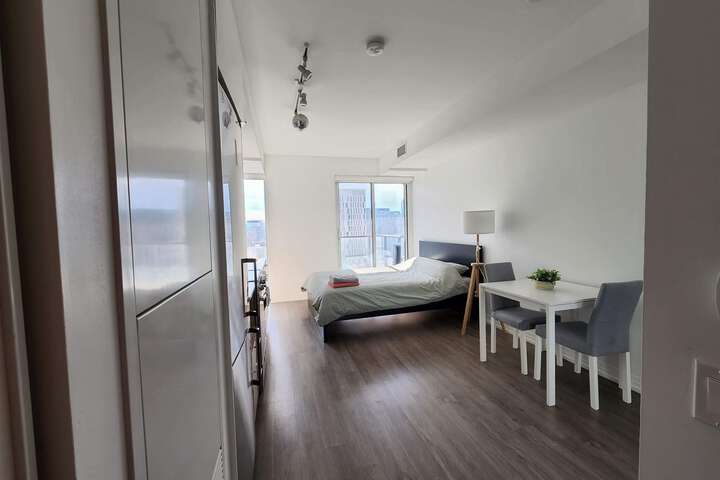 Room 152 of 223