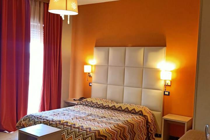 Room 17 of 54
