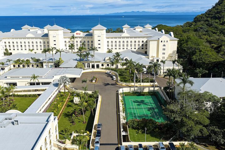 Hotel 169 of 172