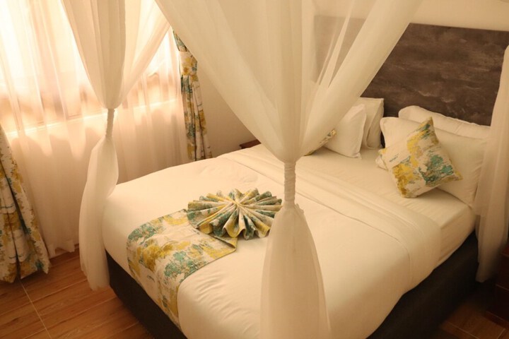 Room 22 of 46