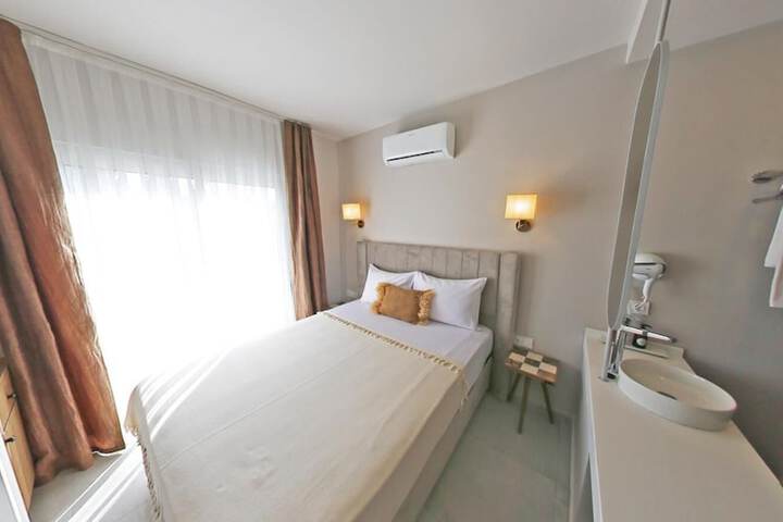 Room 40 of 97