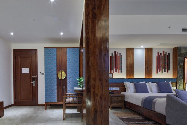 Room 47 of 121